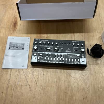 Behringer TD-3 Analog Bass Line Synthesizer 2019 - Present - Silver image 2
