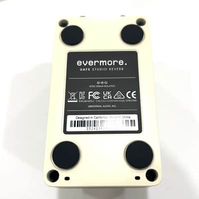 Universal Audio UAFX Evermore Studio Reverb Pedal – Very Good to Excellent Condition Overall – Light Lens Missing image 9