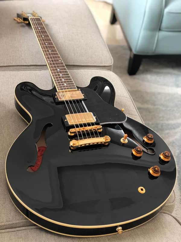 Tokai ES-172G BB Vintage Series Semi Hollow Japan in Black Beauty