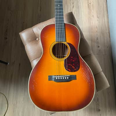 Whitehead 00-28 12 fret 2022 Shade top image 1