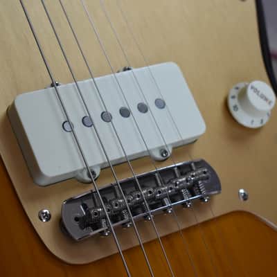 2021 Fender Japan Heritage 60’s Jazzmaster 3-Tone Sunburst Nitro Lacquer, w/Paperwork, Gold Anodised Guard, MIJ, Offset, JDM image 12