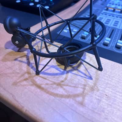 Neumann EA-1 MT Shock Mount 2010s - Black image 2