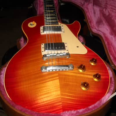 Gibson Les Paul Leo's 59 Reissue 1982 Cherry Sunburst image 3