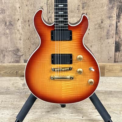 Gibson Longhorn Double Cut 2008 "Guitar of the Month" Heritage Cherry Sunburst image 7