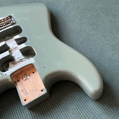 Fender American Professional Stratocaster HSS Body 2019 - Sonic Grey image 7