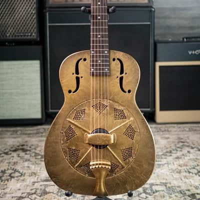 National Gold Dueco 14-Fret Resonator Guitar with Hardshell Case image 3