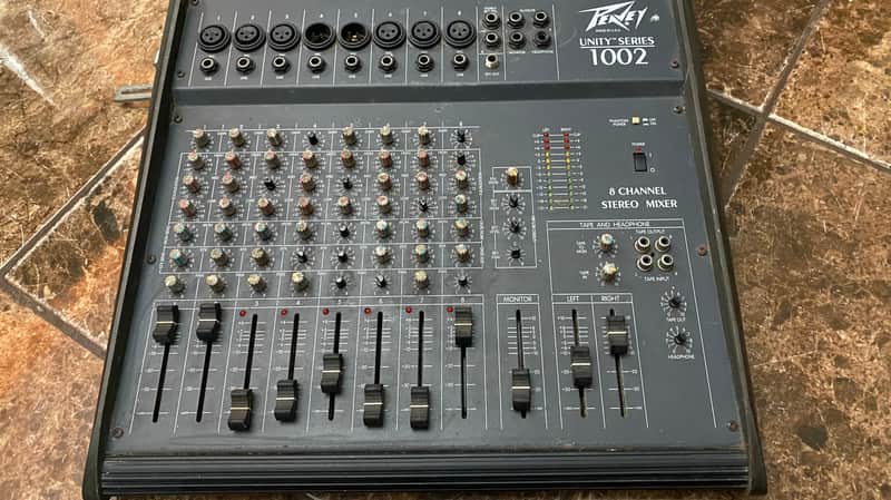 Peavey Unity Series 1002 - Gray 8-Channel Mixer image 1