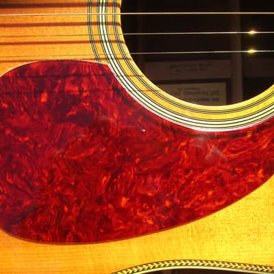 Martin Limited Edition HD 28PSE Guitar, 1988, Guitar Of Year, 97 Made, Case image 9