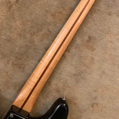 Fender Blacktop Precision P-Bass with Double Jazz Bass Pickups Gloss Black image 8