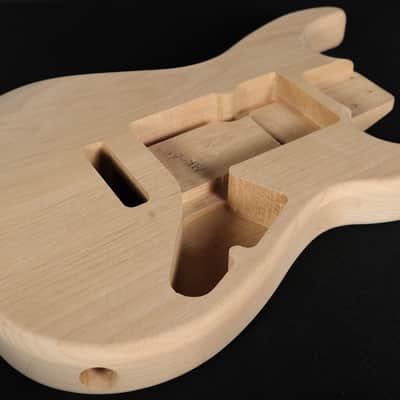 Michael Kelly MK60 Strat Electric Guitar Kit Maple Neck and Alder Body image 3