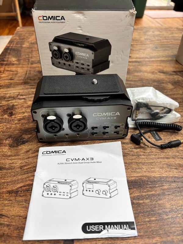 Comica CVM-AX3 2023 - Gray image 1