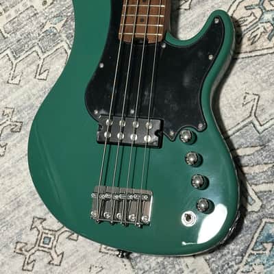 Cort GBSHORTSCALEFGRB GB Series Poplar Body Roasted Maple C Shape Neck Short Scale 4-String Electric Bass Guitar w/Gig Bag image 4