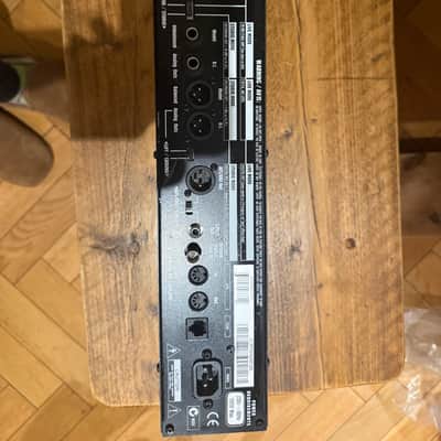 Line 6 Bass POD xt Pro Rackmount Multi-Effect and Amp Modeler 2003 - 2008 - Black image 2