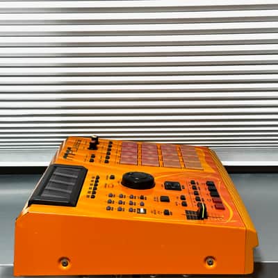 Akai MPC2000XL Limited SE2 image 5