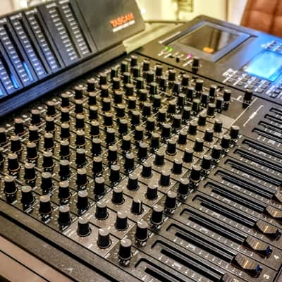 TASCAM MidiStudio 688 8-Track Cassette Recorder Mixer Meter Bridge image 8