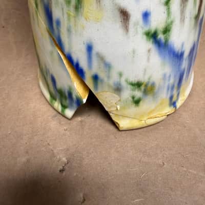 World Beat Percussion Ceramic Djembe Hand Drum w/ Original Beater – Cracked Base image 8