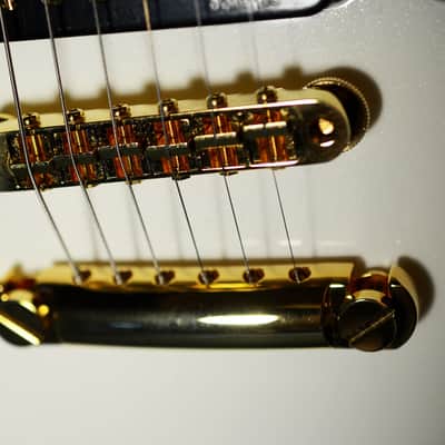 Yamaha AES1500 Pearl Snow White image 8