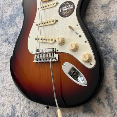 Fender American Standard Stratocaster with Maple Fretboard 2015 image 2