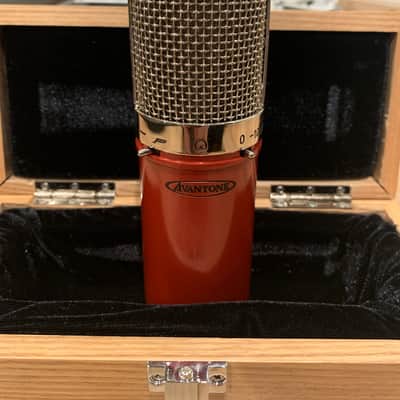 Avantone Pro CK-6 Large Diaphragm Cardioid Condenser Microphone 2011 - Present - Red image 4