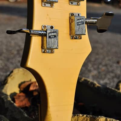 Rickenbacker 4003 1983 - vintage yellow Blonde / black image 17