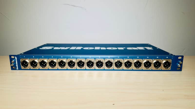 Switchcraft PT16MX16F 1RU Rack Mounted Pass Through 16 XLR Male to 16 XLR Female image 1