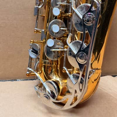 Vito Japan Alto Saxophone (Model 7131 Family – Yamaha Built) w/ Case, Straps & Reeds image 5