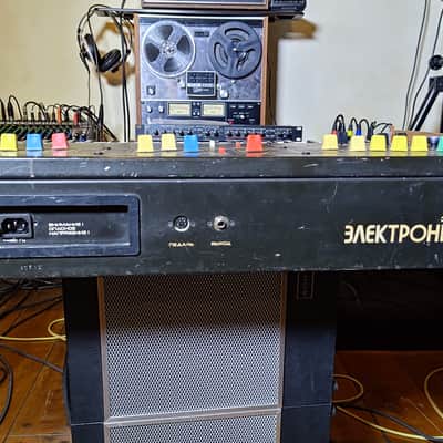 Rare Vintage Strings Keyboard USSR Elektronika EM-04 (Электроника ЭМ-04) image 3