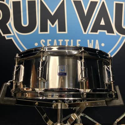 Taye - 5x14" Metal 10-Lug Snare Drum - Chrome image 1