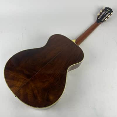 Taylor XXX-BE 2004 - Natural 30th Anniversary. Brazilian Rosewood, Highly inlaid top of the line trim , with Original Hardshell Case.... Minty image 4