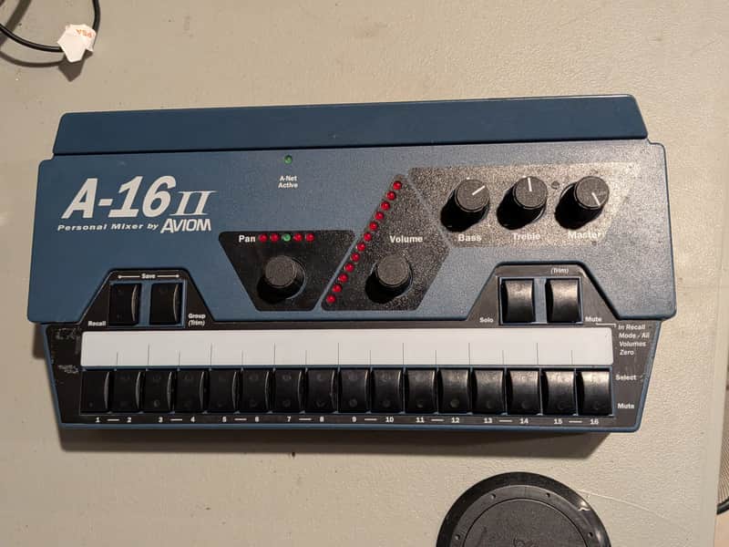 Aviom A-16II Personal Mixer 2010s - Blue image 1