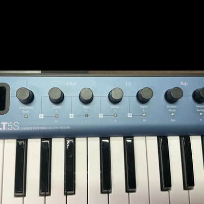 Modal Electronics Cobalt 5S 5 Voice Extended VA Synthesizer Keyboard image 3
