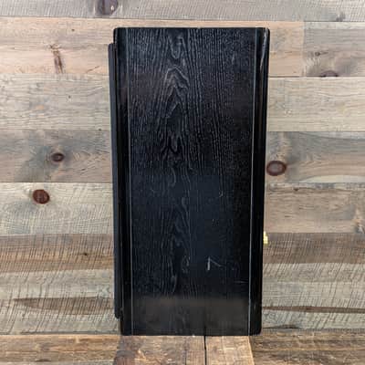 Vienna Acoustics Maestro Center Speaker in Piano Black #2 of 2 In Stock image 5