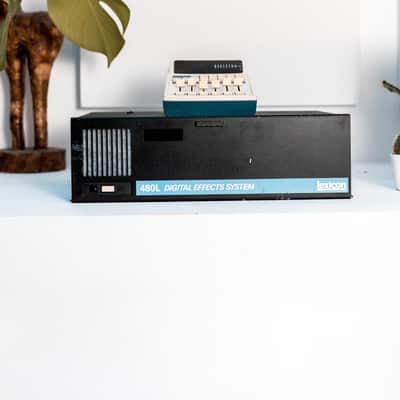 Lexicon 480L with LARC Remote image 2