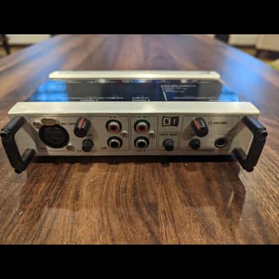 Native Instruments Audio 8 DJ image 2