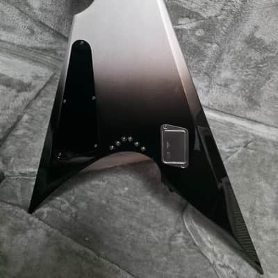 ESP E-II Arrow NT 2019 - Present - Black Silver Fade image 5