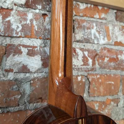 Luis Pilarte Custom Port Orford Cedar/Cocobolo Pineapple Tenor Ukulele with Reunion Blu es Structured Gig Bag 2025 - Gloss image 7