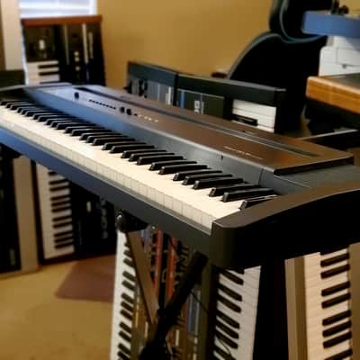 MUST SEE! ROLAND EP70 SEMI-WEIGHTED DIGITAL PIANO FULLY INSPECTED SERVICED IN AMAZING CONDITION! image 3