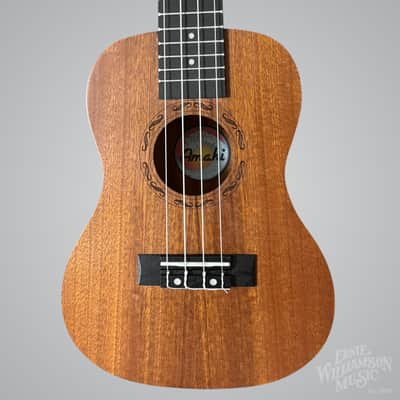 Amahi UK120CW Concert Ukulele, Traditional Shape, Select Mahogany Top, Back & Sides image 1