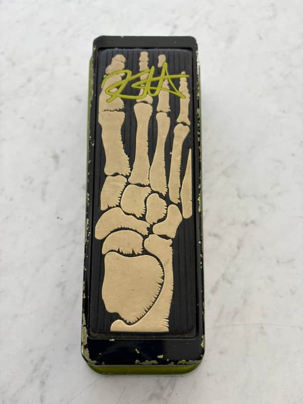 Dunlop KH95 Kirk Hammett Signature Cry Baby Wah 2010 - Present - Green image 1