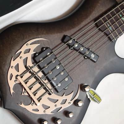 TRABEN Array Attack 5-string BASS guitar Black Burl w/ CASE