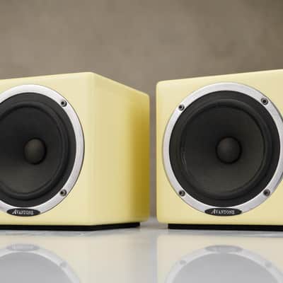 Avantone Pro Active MixCubes No Power Supplies #58248 image 13