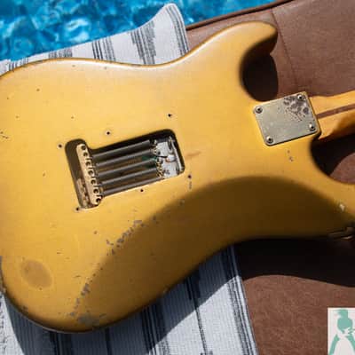 1981 Fender Gold on Gold Dan Smith Strat - Ultimate Road Worn Greenie MOJO Master - Pro Set Up w Perfect Frets/Action/Intonation! image 7