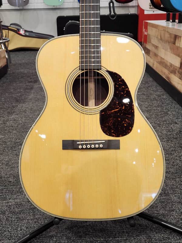 Martin Custom Shop 000-C24 Firehouse Guitars Exclusive Grand Auditorium Acoustic Guitar, Solid Spruce Top, Aged Tone Natural image 1