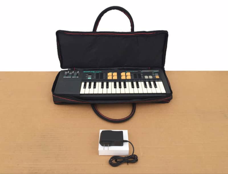 【本体のみ】 CASIO SK-5 サンプリングキーボード 本体のみ】 CASIO SK-5 サンプリングキーボード 【公式通販】