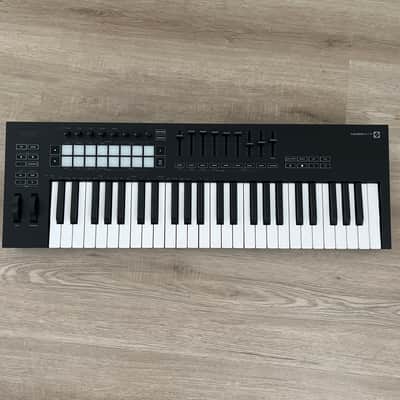 Novation Launchkey 49 MKIII MIDI Keyboard Controller 2020 - Present - Black