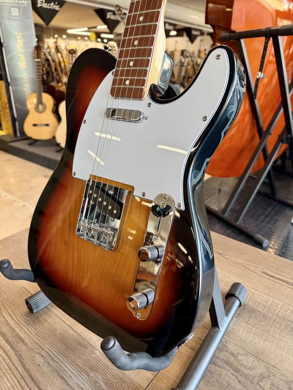 ギター TOKAI Breezy Sound 2021 Tokai BREEZY SOUND SUNBURST | Reverb