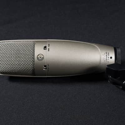 Shure KSM32 / SL Medium Diaphragm Cardioid Condenser Microphone-Champagne image 2