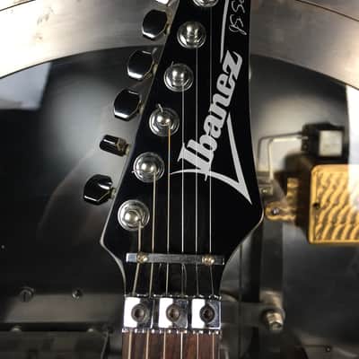 Ibanez JS 100 Joe Satriani Black Floyd Rose Electric Guitar image 2