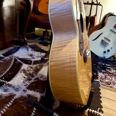 Gibson SJ-200 Standard - Left Handed - Antique Natural - Mint Condition image 2