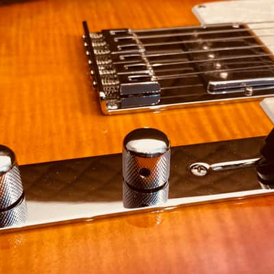 Michael Kelly MK53HCSMRO 53DB Flame Maple Top Alder Body Maple Neck 6-String Electric Guitar image 6